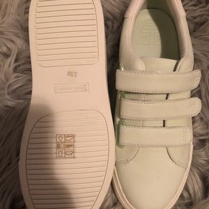 Tory Burch women shoe size 5.5(36)